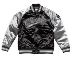 Mitchell & Ness Chicago White Sox Tough Season Satin Jacket 2XT, 3XT